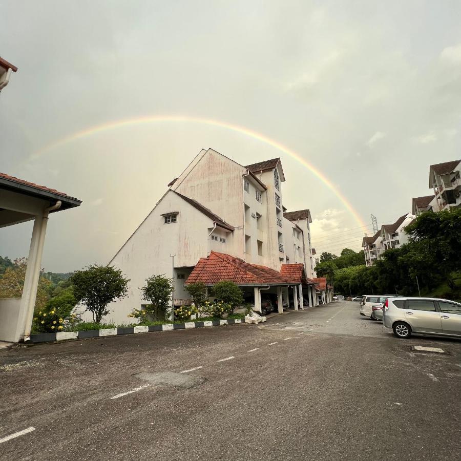 Apartment The Hill Regency